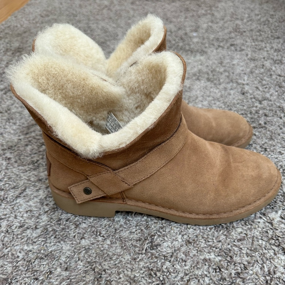 Women’s Slip On Ugg Boots